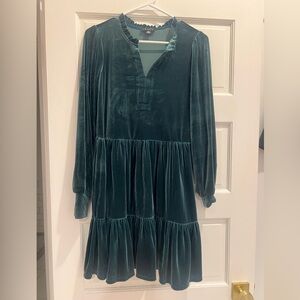 1. State green velvet Long Sleeve Dress